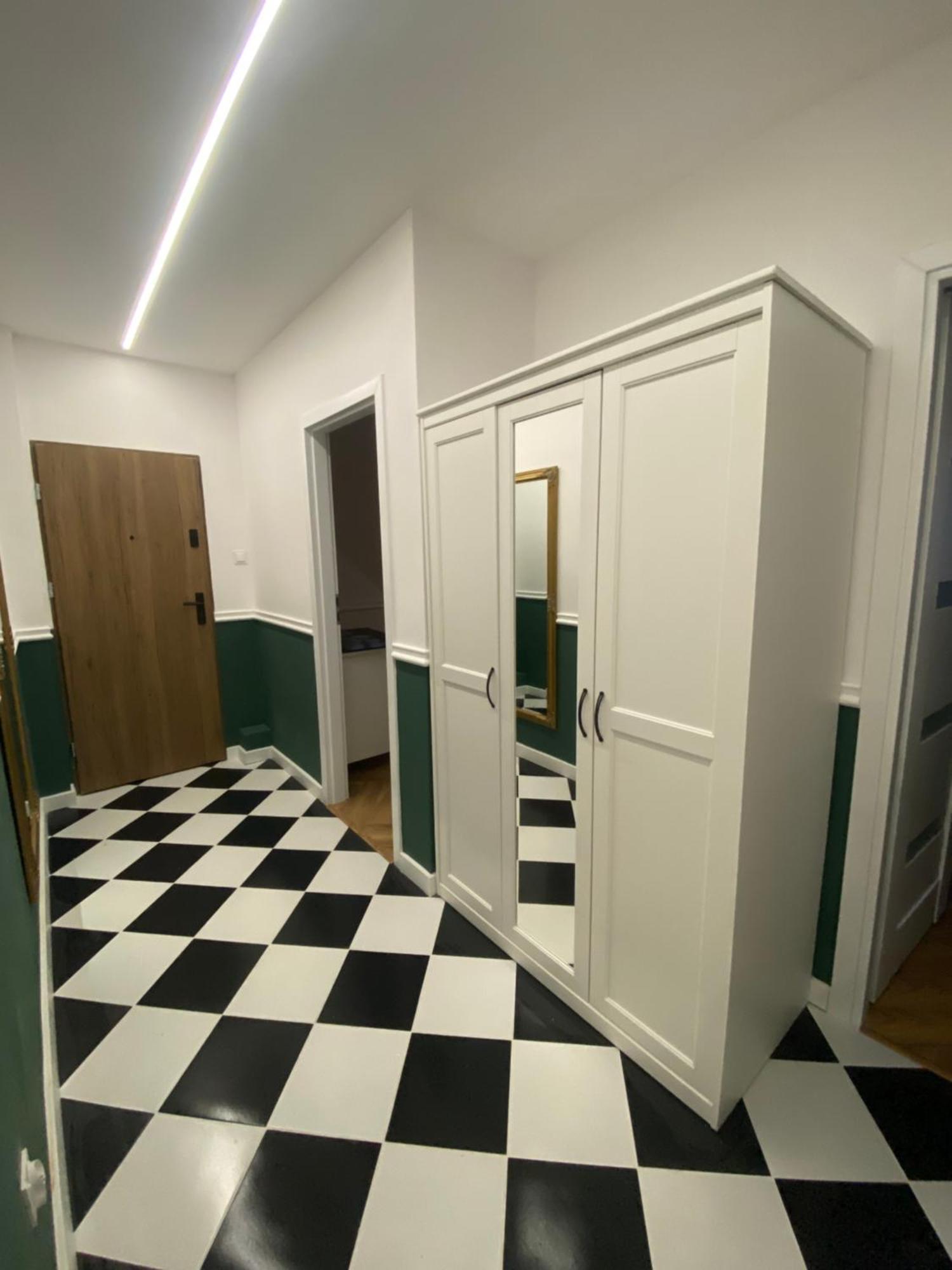Tabago Studio 18 Opole Exteriör bild
