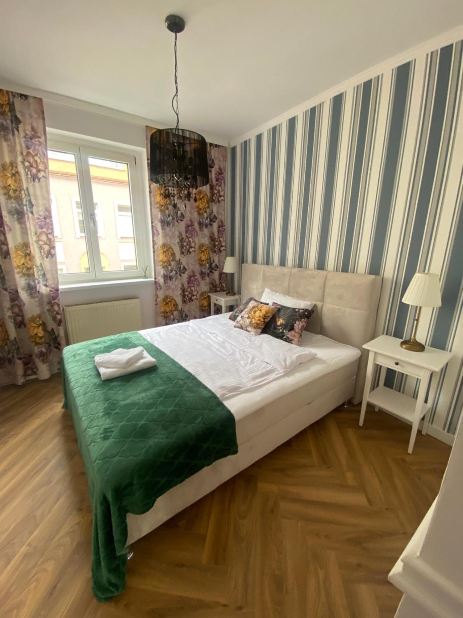 Tabago Studio 18 Opole Exteriör bild